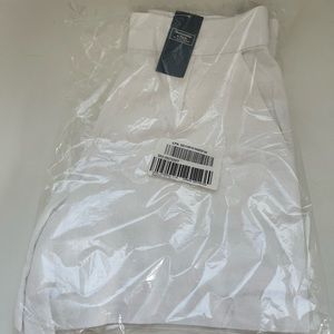 Abercrombie & Fitch women linen blend pull on shorts in white color